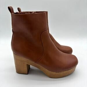 Mod Universal Thread Aggy Clog Boots Memory Foam Block Platform Tan 9.5